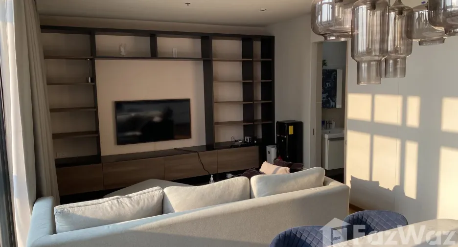 Condo en venta de 2 habitaciones en Khlong Toei, Bangkok