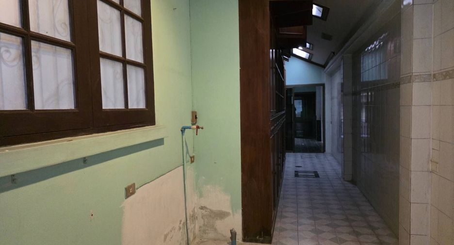 Haus zum Kauf mit 3 Zimmer in Bang Kapi, Bangkok