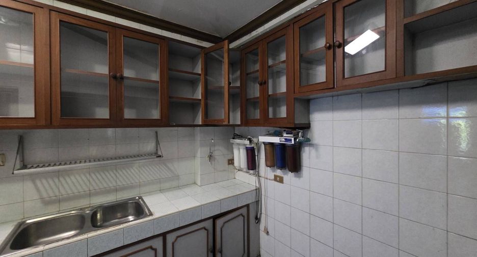 Haus zum Kauf mit 3 Zimmer in Bang Kapi, Bangkok