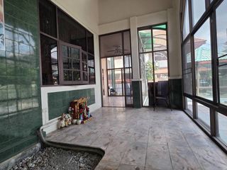 Haus zum Kauf mit 3 Zimmer in Bang Kapi, Bangkok