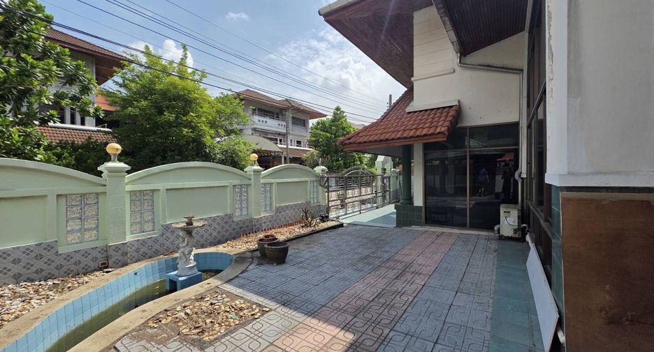 Haus zum Kauf mit 3 Zimmer in Bang Kapi, Bangkok
