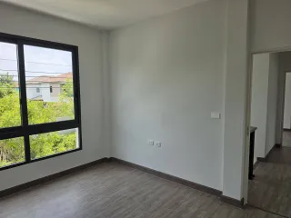 For rent 4 bedrooms house in Prawet, Bangkok