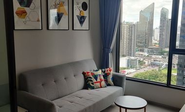 Condo en alquiler y en venta de 1 habitaciones en Watthana, Bangkok