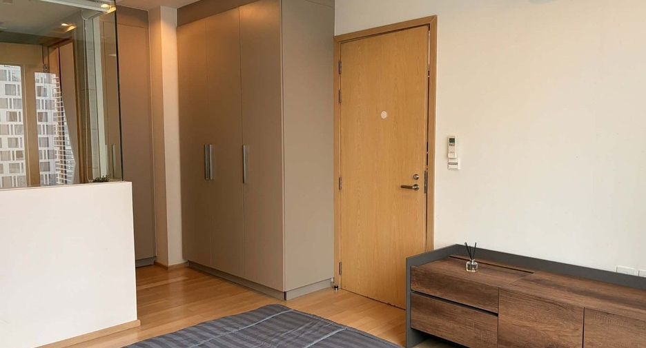 For rent 1 bed condo in Khlong Toei, Bangkok
