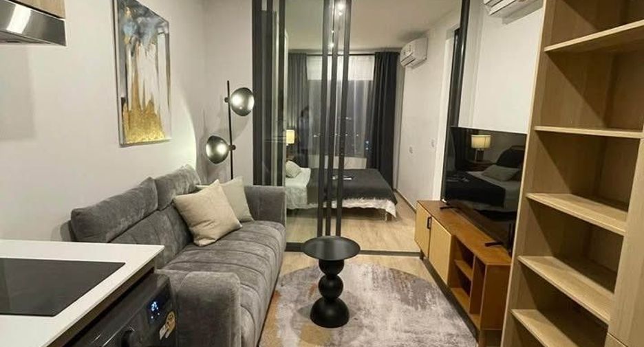 À louer studio condo à Khlong Toei, Bangkok