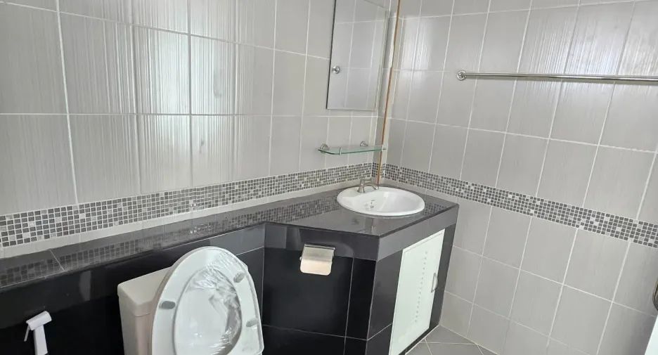 For sale 3 bedrooms house in Hua Hin, Prachuap Khiri Khan