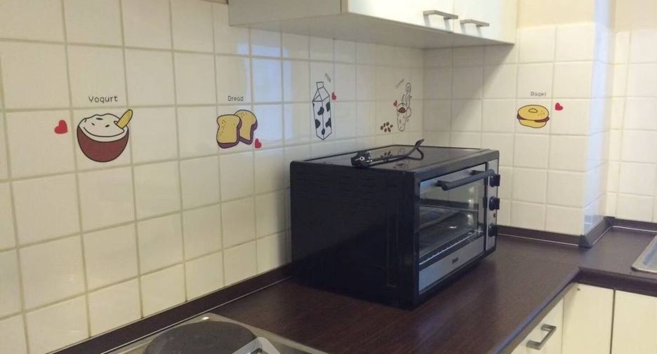 For sale 1 bed condo in Khlong Toei, Bangkok