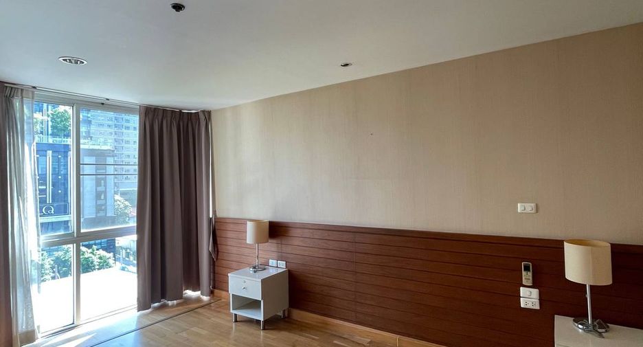 For sale 2 ベッドルーム condo in Khlong Toei, Bangkok