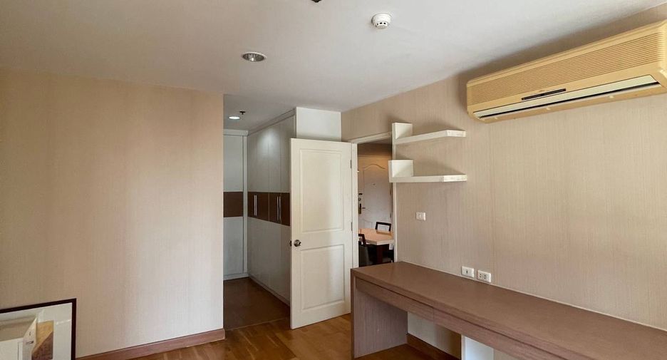 For sale 2 ベッドルーム condo in Khlong Toei, Bangkok