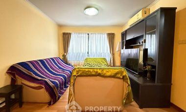 For sale 2 ベッドルーム condo in Yan Nawa, Bangkok