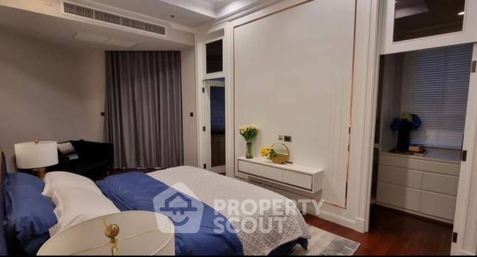 For rent 4 ベッドルーム condo in Huai Khwang, Bangkok