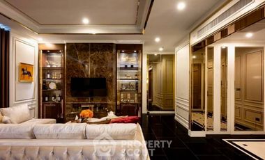 For rent 4 ベッドルーム condo in Huai Khwang, Bangkok