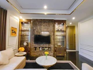 For rent 4 bedrooms condo in Huai Khwang, Bangkok