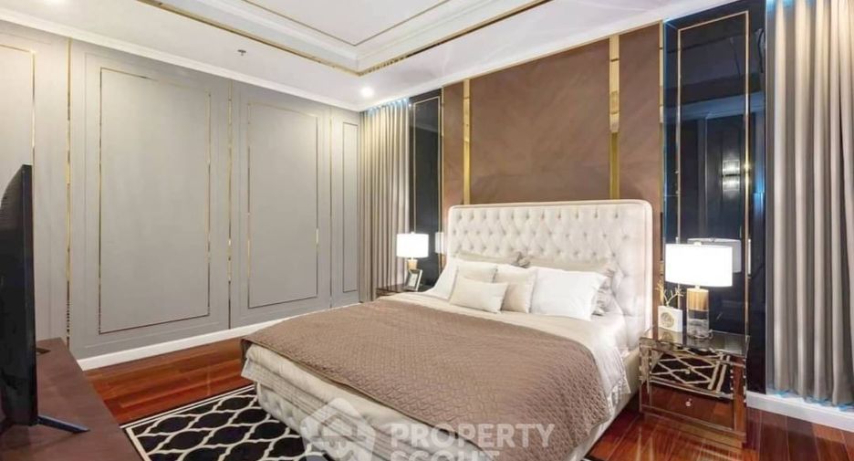 For rent 4 ベッドルーム condo in Huai Khwang, Bangkok