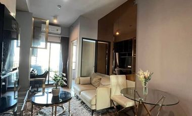 Wohnung zur Miete mit 1 Zimmer in Huai Khwang, Bangkok