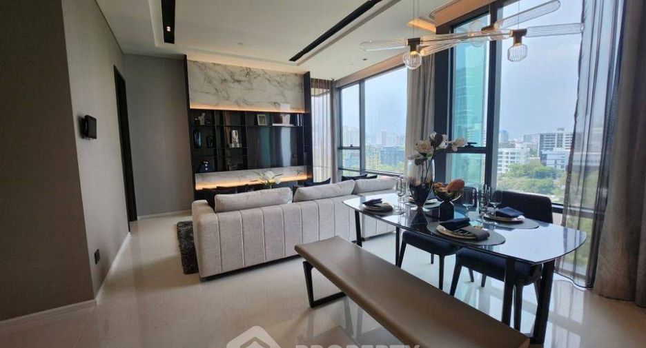For rent 2 bedrooms condo in Watthana, Bangkok
