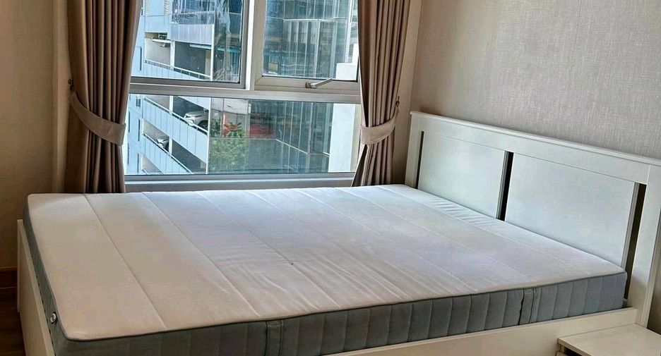 For rent 2 ベッドルーム condo in Huai Khwang, Bangkok