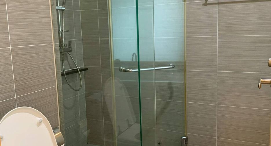 Condo en alquiler de 2 habitaciones en Khlong Toei, Bangkok