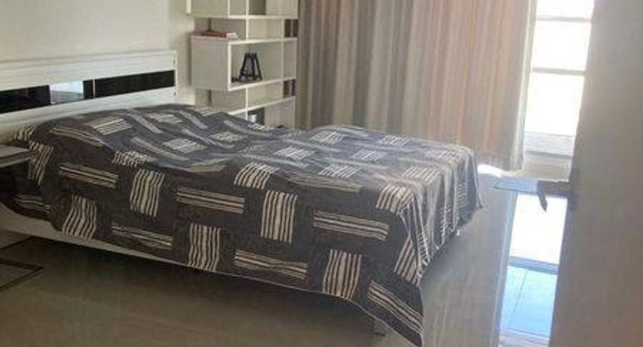 For sale 1 bed condo in Watthana, Bangkok