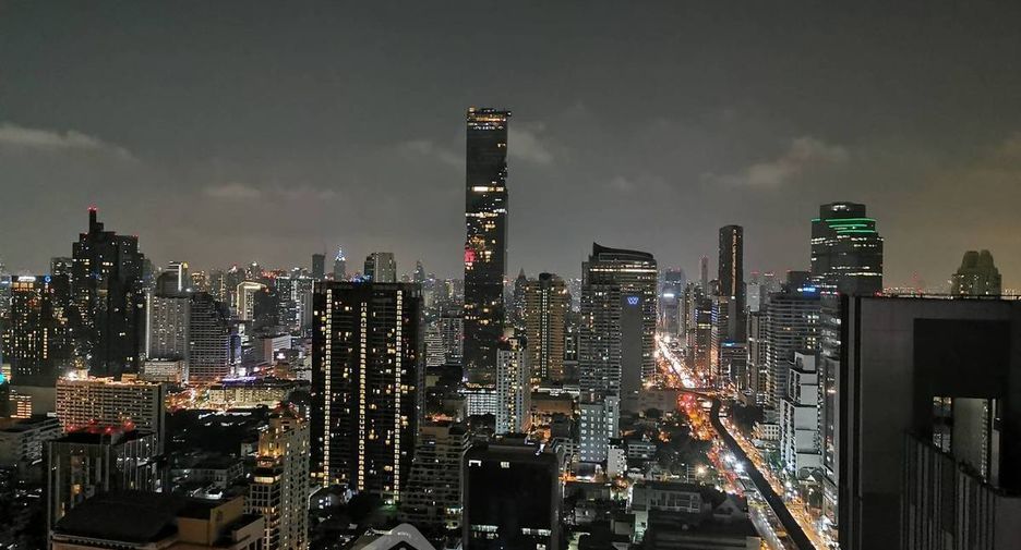 For sale 2 bedrooms condo in Sathon, Bangkok