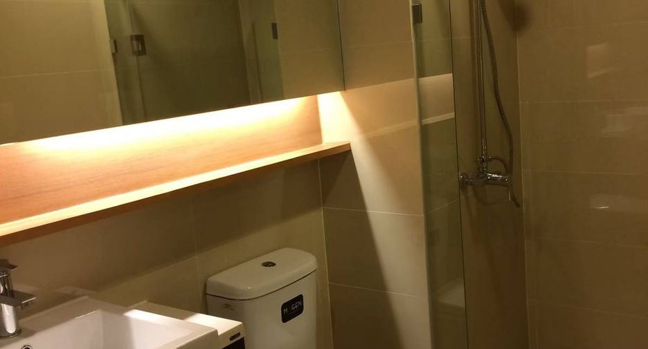 Condo en alquiler y en venta de 1 habitaciones en Watthana, Bangkok
