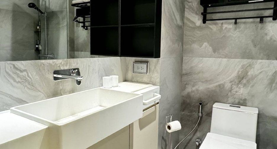 Condo en venta de 1 habitaciones en Khlong Toei, Bangkok