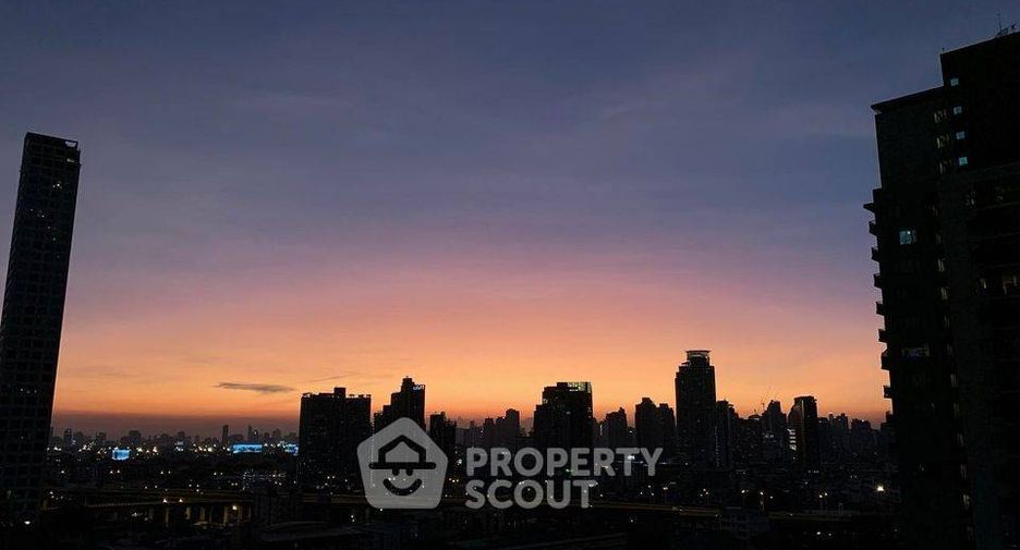 For sale 1 bed condo in Watthana, Bangkok
