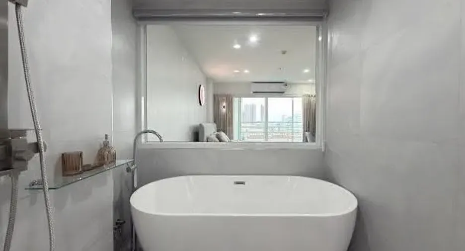 Wohnung zur Miete und zum Kauf mit Studio in Pratumnak, Pattaya