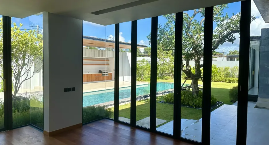 For sale 4 bedrooms villa in Thalang, Phuket