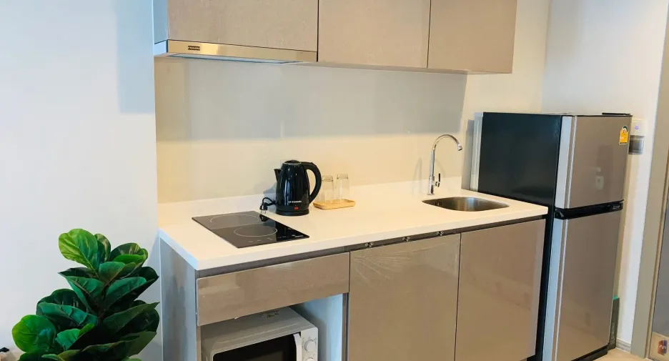 For rent 1 bed condo in Huai Khwang, Bangkok