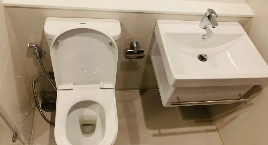 For rent 1 bed condo in Huai Khwang, Bangkok
