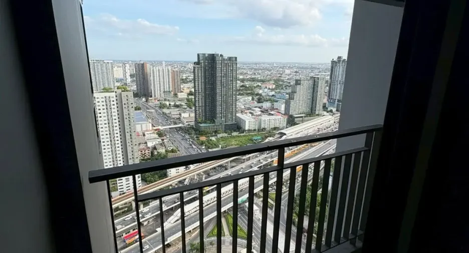 出售 1 卧室 公寓 在 Thon Buri, 曼谷