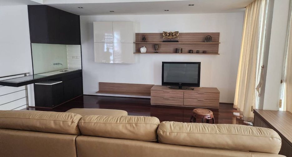 Villa zum Kauf und zur Miete mit 4 Zimmer in Mueang Phuket, Phuket