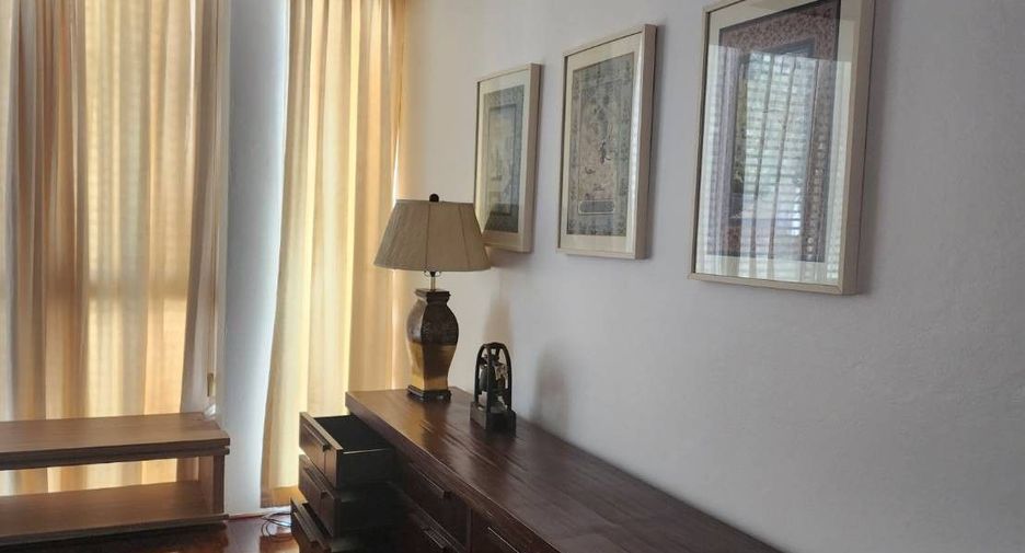 Villa zum Kauf und zur Miete mit 4 Zimmer in Mueang Phuket, Phuket
