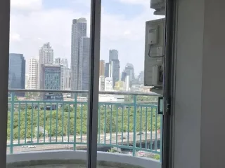 À vendre 2 chambres condo à Ratchathewi, Bangkok