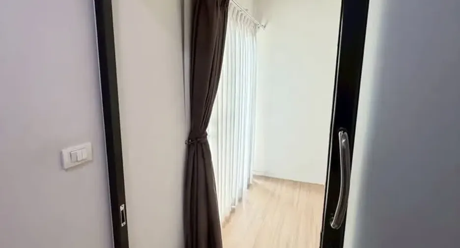 For sale 4 bedrooms townhouse in Prawet, Bangkok