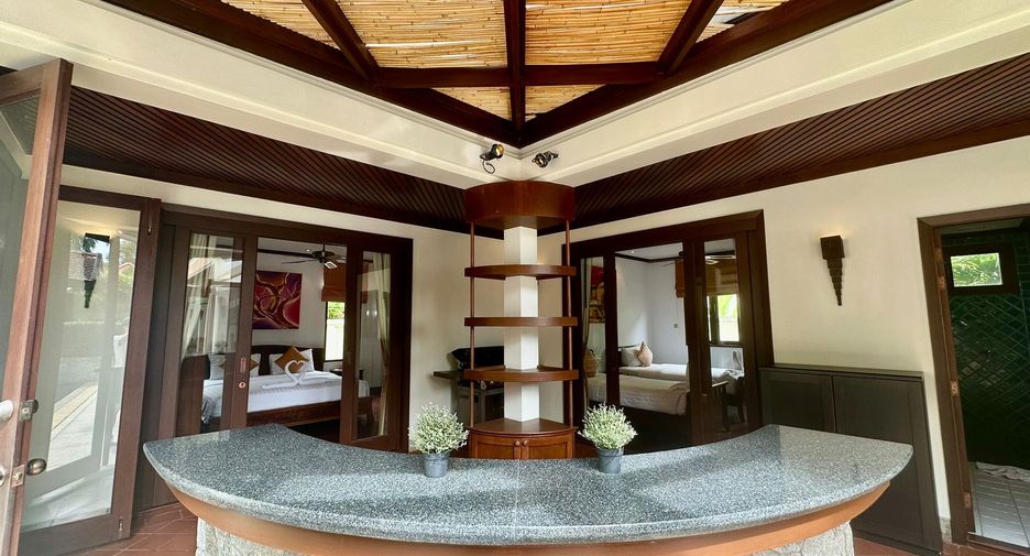 Villa zum Kauf mit 5 Zimmer in Thalang, Phuket
