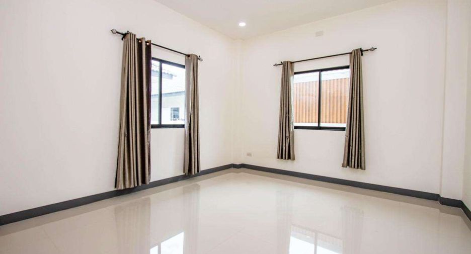 For sale 3 bedrooms house in Doi Saket, Chiang Mai