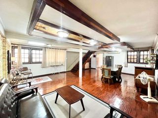 For rent 4 bedrooms house in Mueang Chiang Mai, Chiang Mai