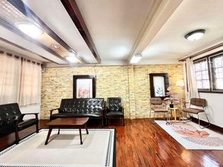 For rent 4 bedrooms house in Mueang Chiang Mai, Chiang Mai
