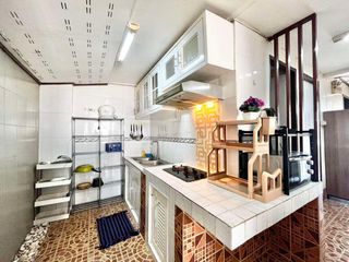 For rent 4 bedrooms house in Mueang Chiang Mai, Chiang Mai