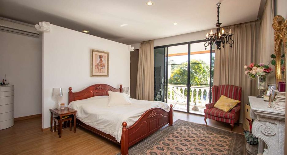 For sale 6 bedrooms house in San Sai, Chiang Mai