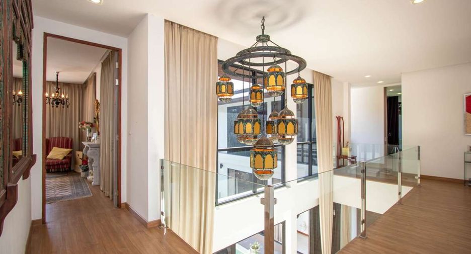 For sale 6 bedrooms house in San Sai, Chiang Mai