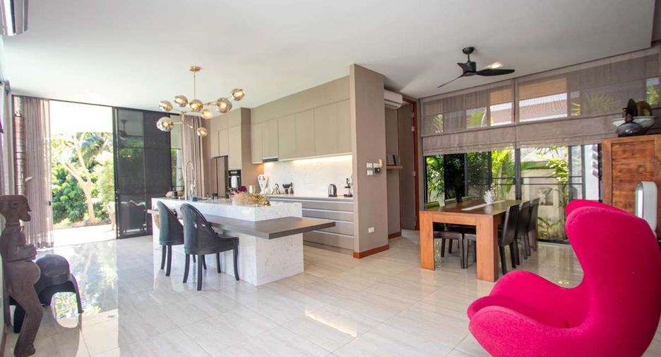 For sale 6 bedrooms house in San Sai, Chiang Mai