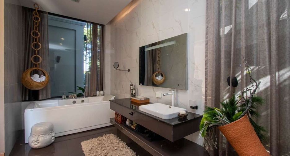 For sale 6 bedrooms house in San Sai, Chiang Mai