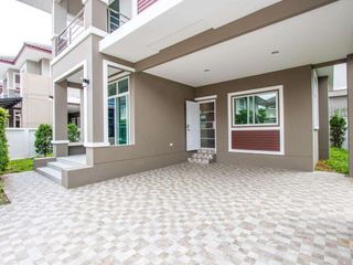 À vendre 4 chambres maison à San Kamphaeng, Chiang Mai