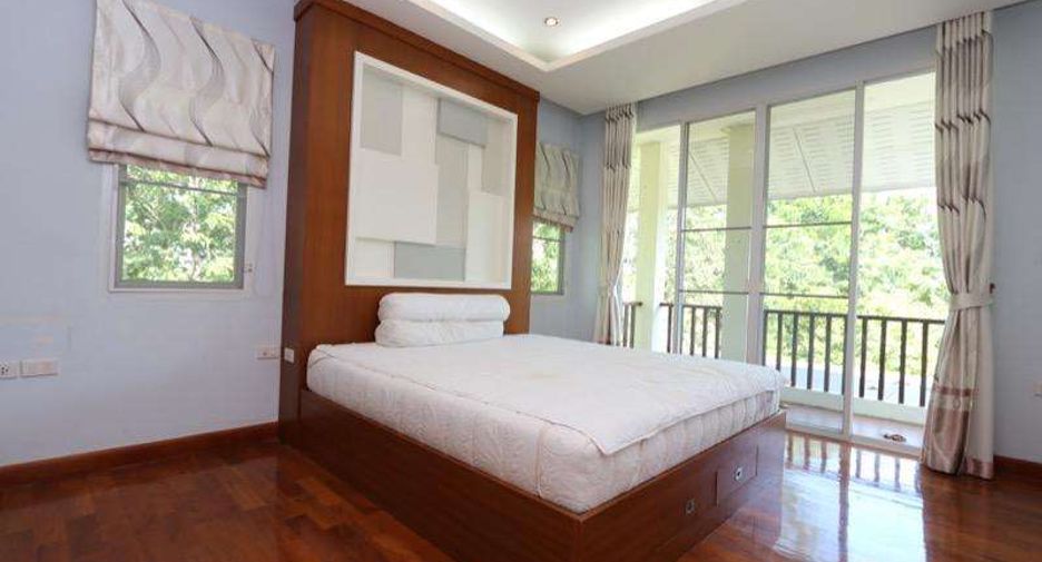 For sale 3 bedrooms house in Saraphi, Chiang Mai