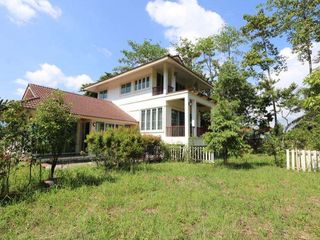 For sale 3 bedrooms house in Saraphi, Chiang Mai