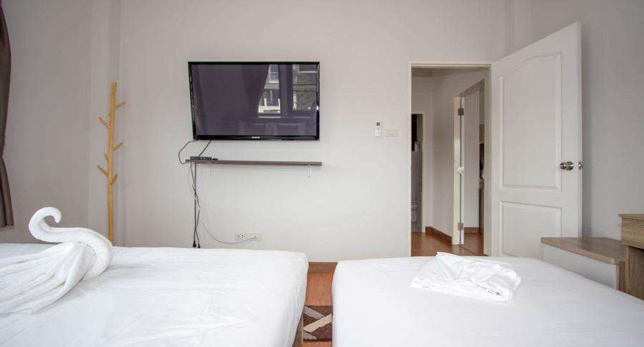 À vendre 4 chambres maison à Saraphi, Chiang Mai