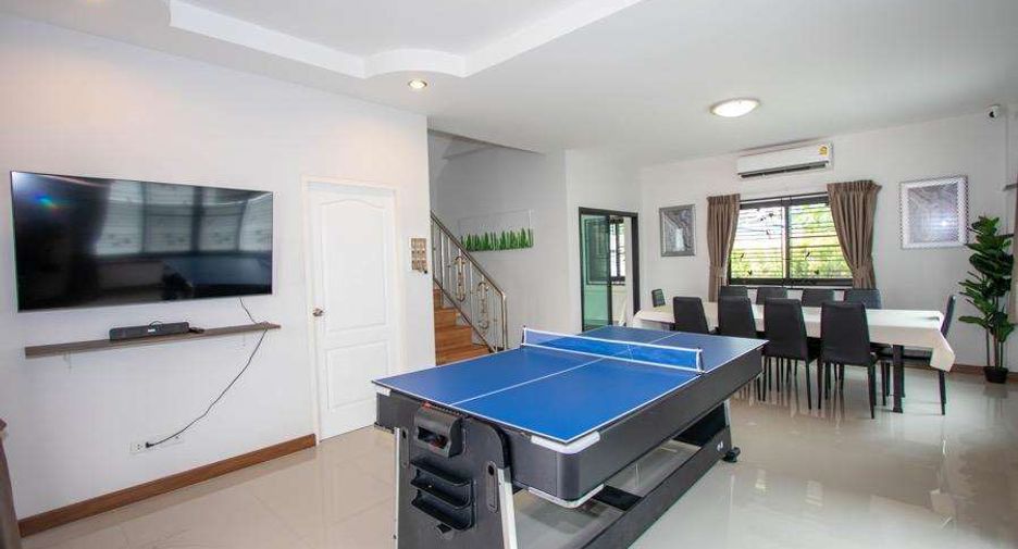 À vendre 4 chambres maison à Saraphi, Chiang Mai